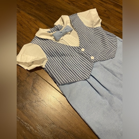 Blue gentlemen button up shirt & vest with shorts one piece dress suit vintage - Picture 2 of 4